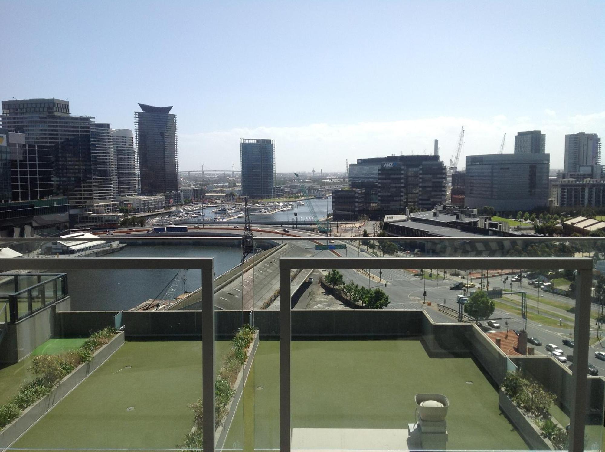 Waterfront Melbourne Apartments מראה חיצוני תמונה